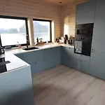 5 Star In Stokmarknes Hébergement de vacances *