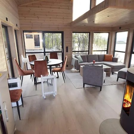 Feriehus 5 Star In Stokmarknes