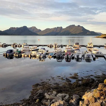 5 Star In Stokmarknes Prázdninový dům *