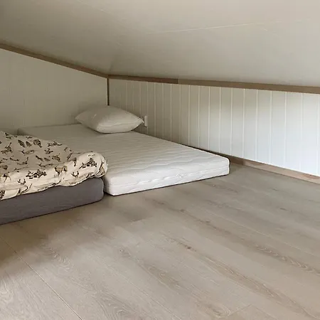 5 Star In Stokmarknes Straumsjoen